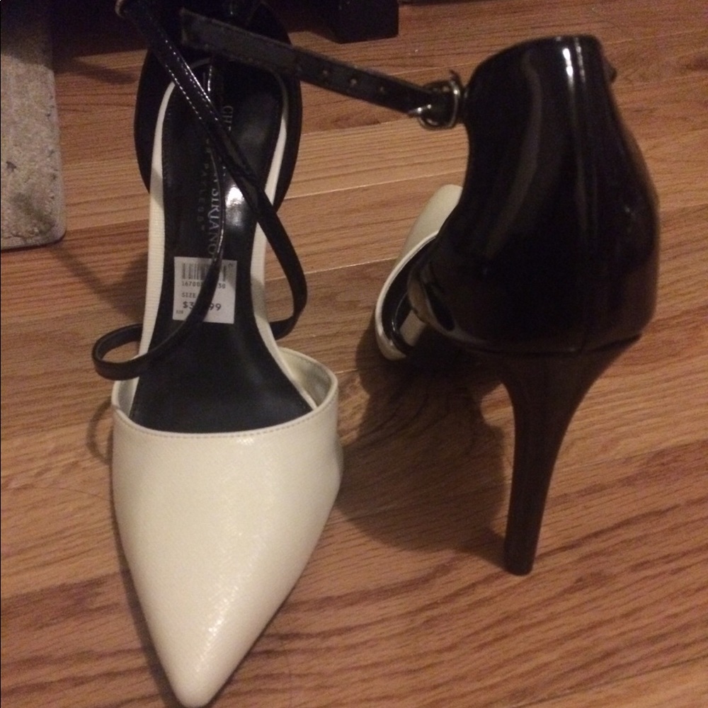 Christian Siriano Crisscross Heel